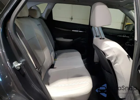 2021 Kia Seltos Sx z USA, uszkodzony, nr VIN KNDETCA20M7167308